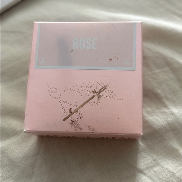 Magic Star Luminous Setting Powder - Picture 2 of 2